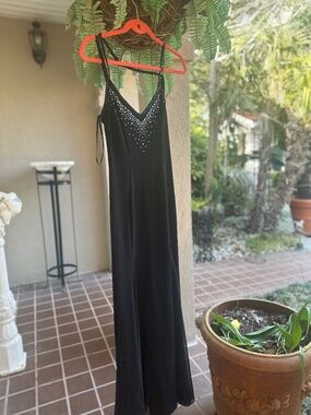 Black Maxi Dress with Rhinestone V-Neck Spaghetti Straps Formal Evening